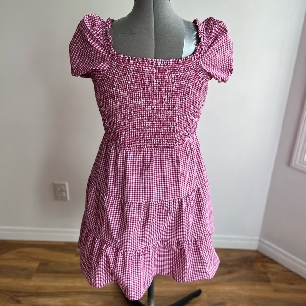 Chic Pink Checkered Midi Dress - Picture 3 of 12